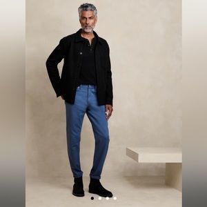 ✨NWT✨ Banana Republic Blue Travel Jean